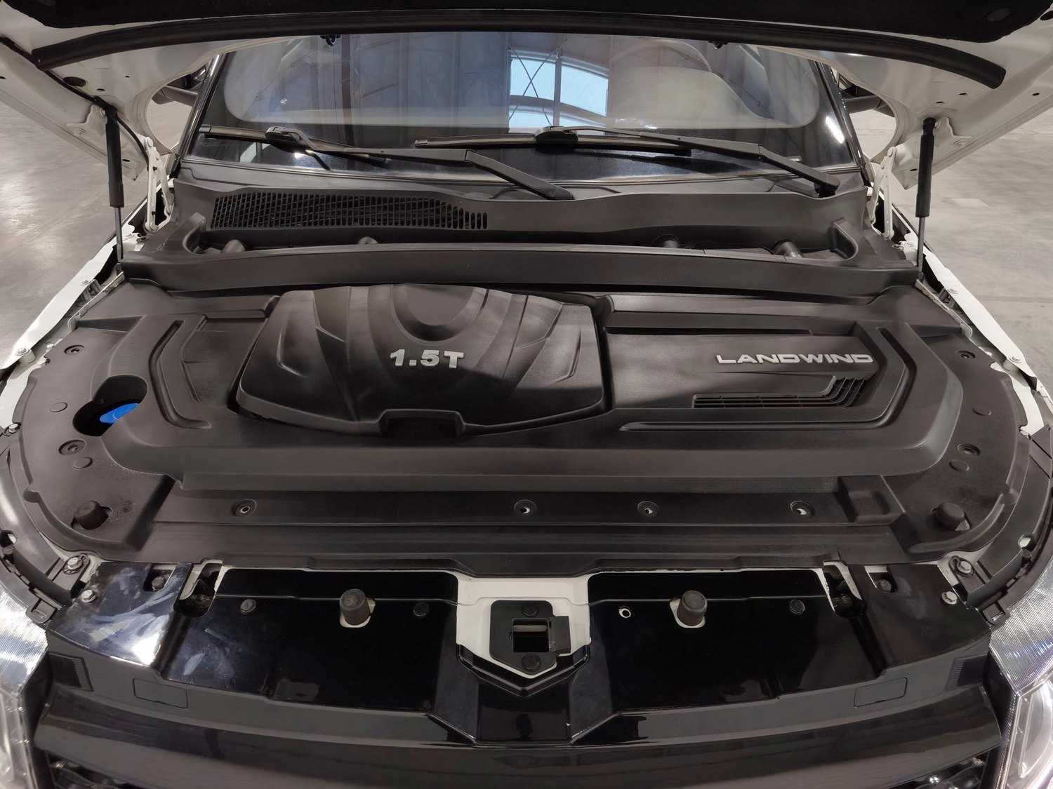 Used Landwind X7 2018 1.5 AT
