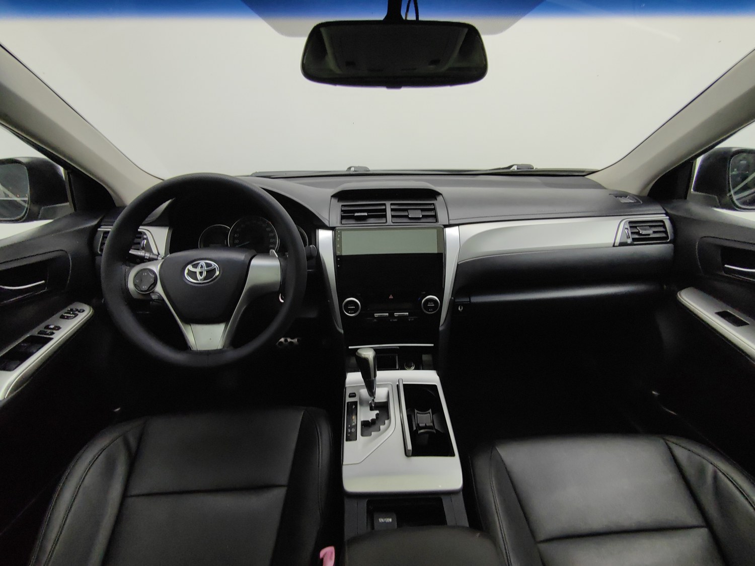 Used Toyota Camry 2012 2.0 AT