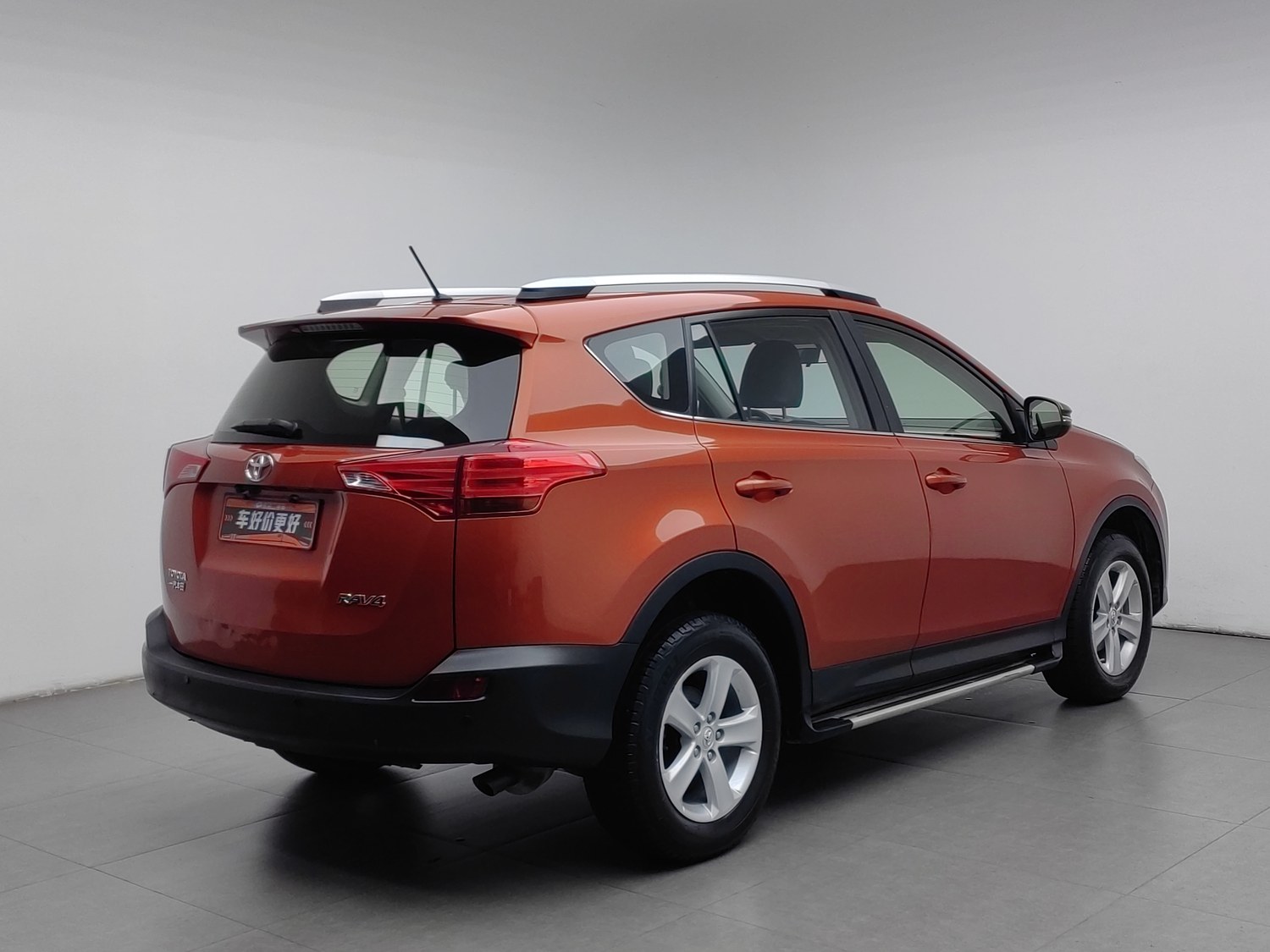 Used Toyota RAV4 2013 2.0 AT
