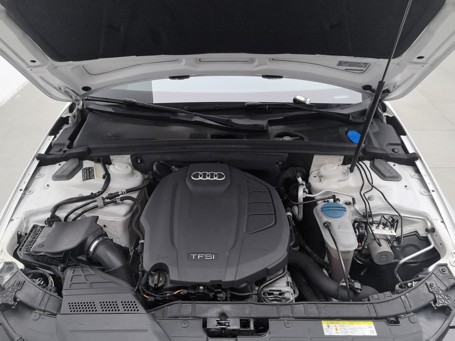 Used Audi A4L 2015 2.0 AT