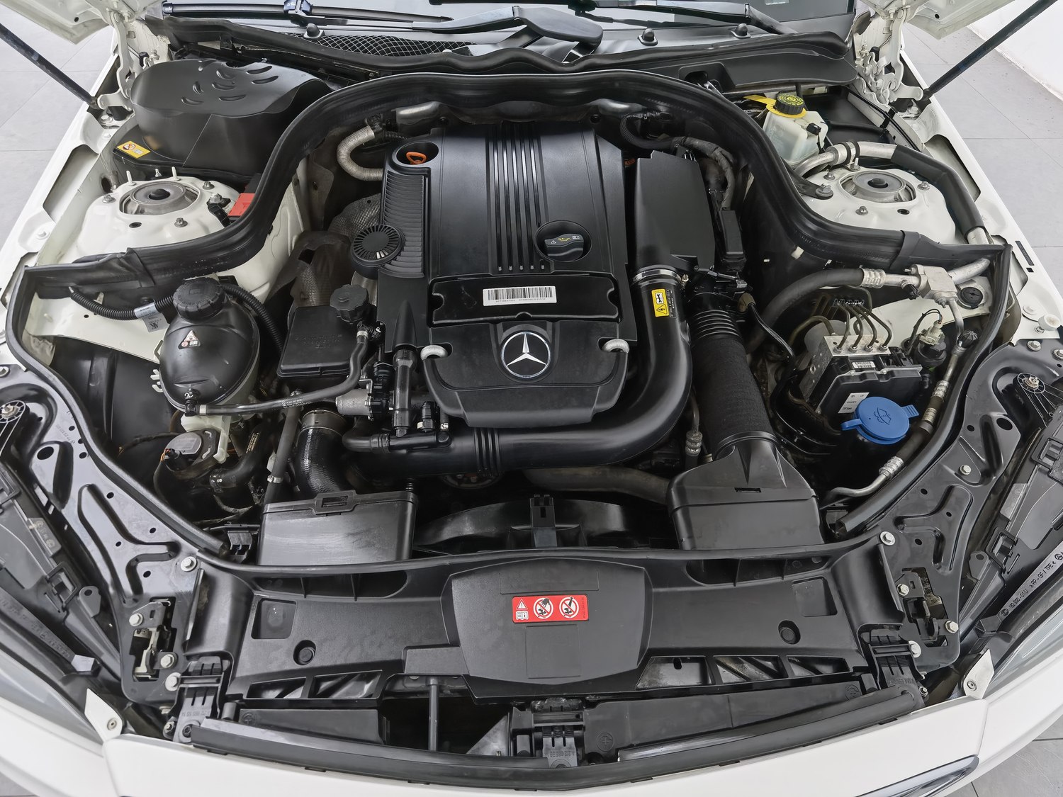 Used Mercedes-Benz E-Class 2014 1.8 AT