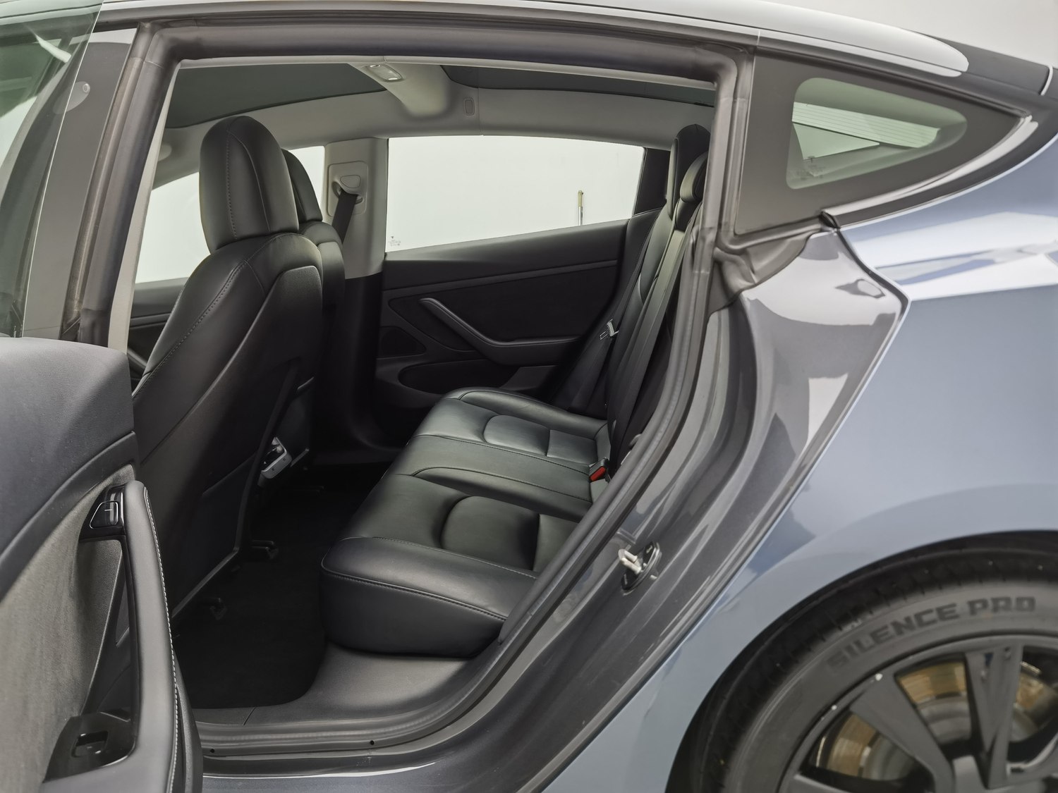 Used Tesla Model 3 2019