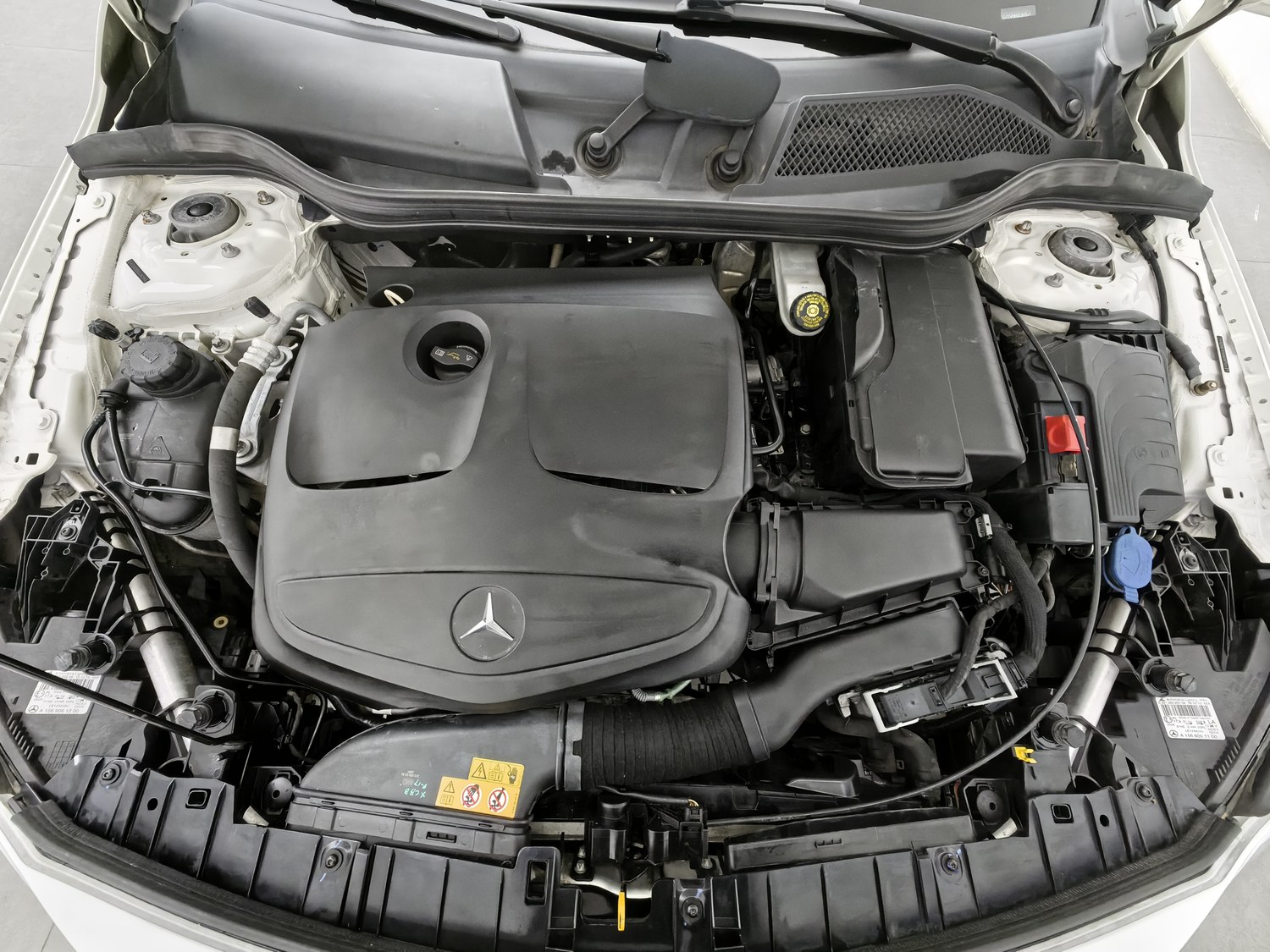 Used Mercedes-Benz GLA 2016 1.6 AT