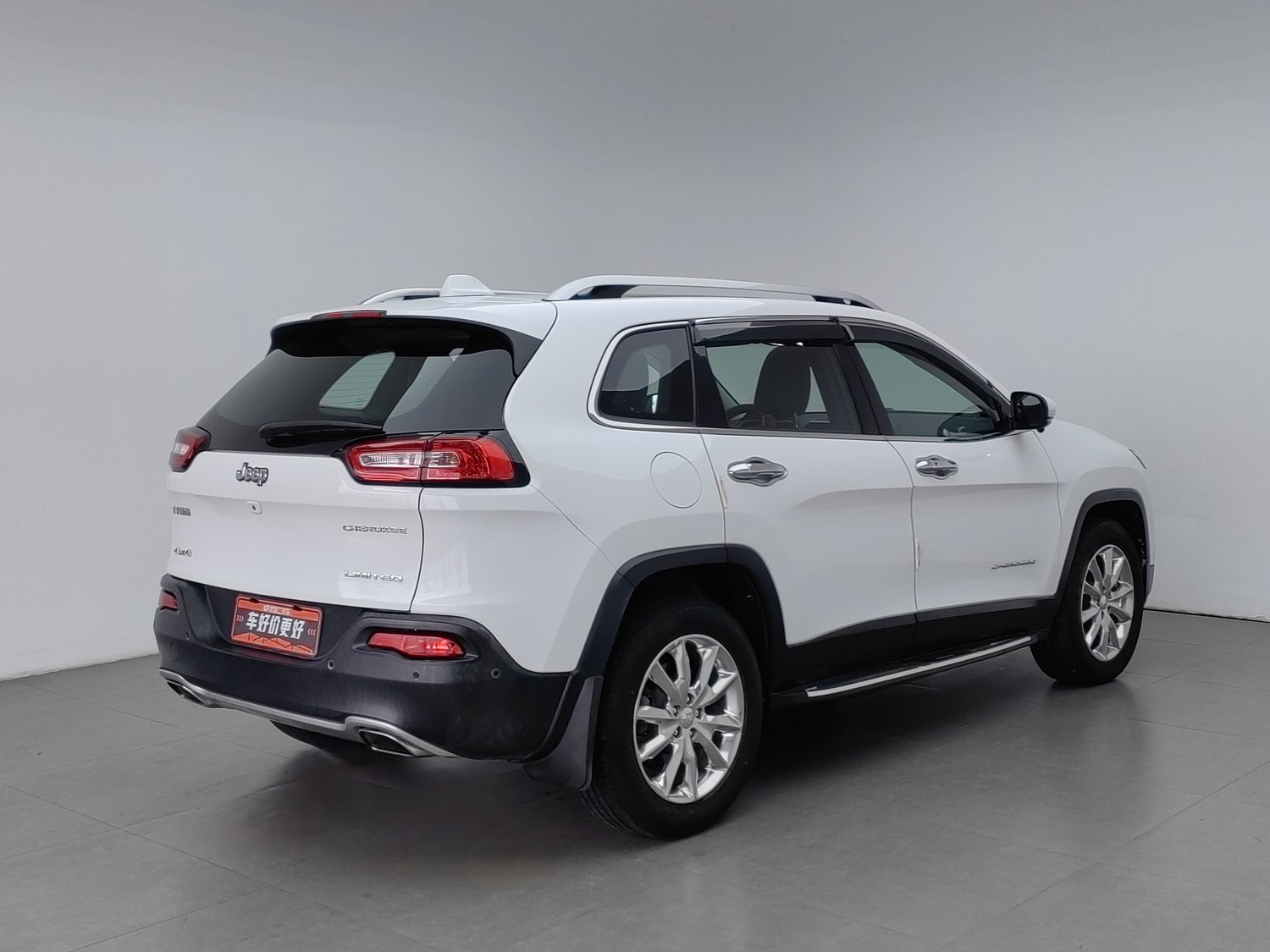Used Jeep Cherokee 2016 2.4 AT