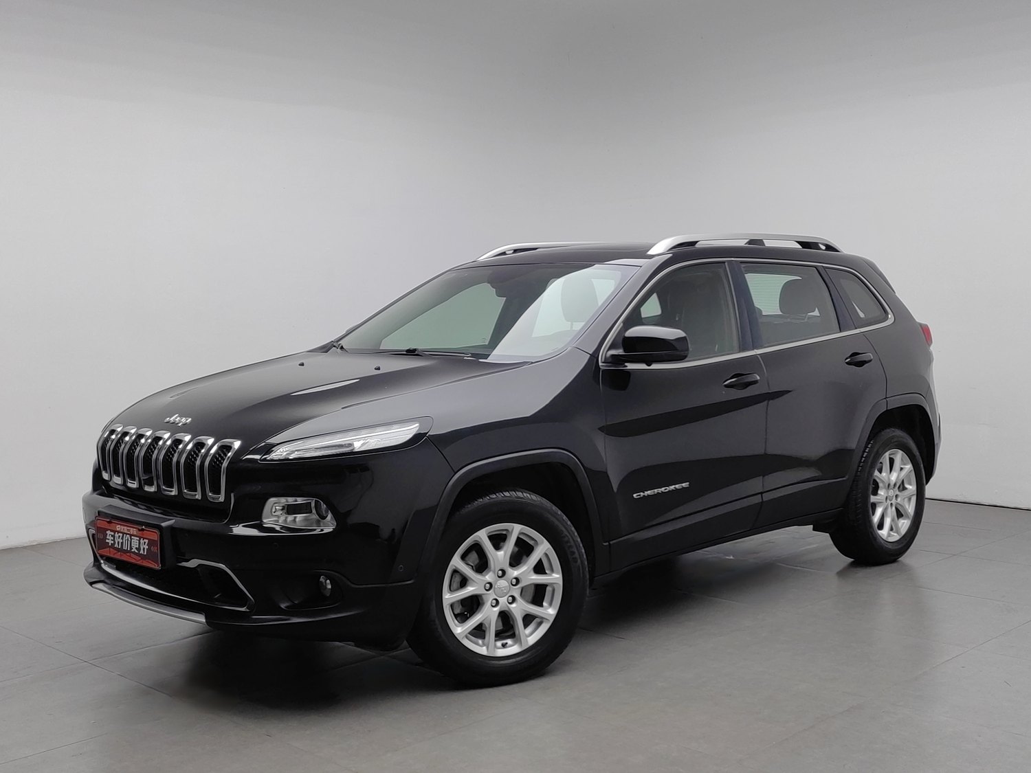 Used Jeep Cherokee 2016 2.4 AT