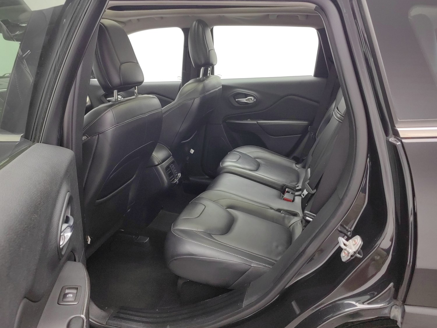 Used Jeep Cherokee 2016 2.4 AT