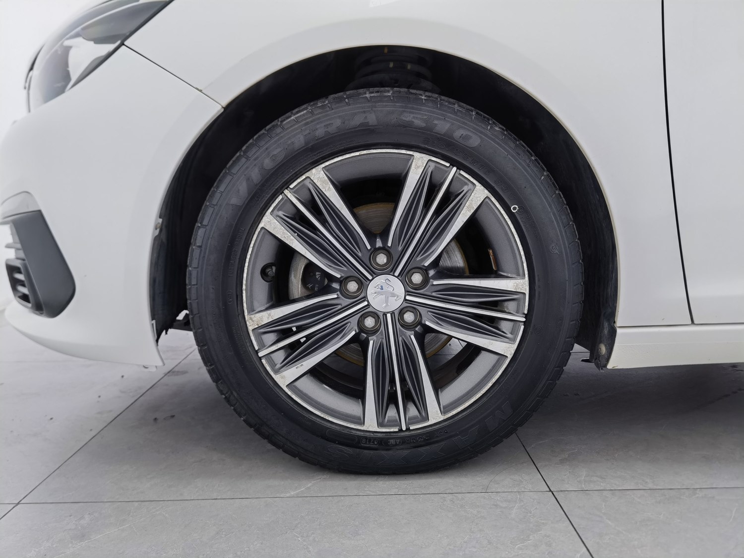 Used Peugeot 308 2018 1.6 MT