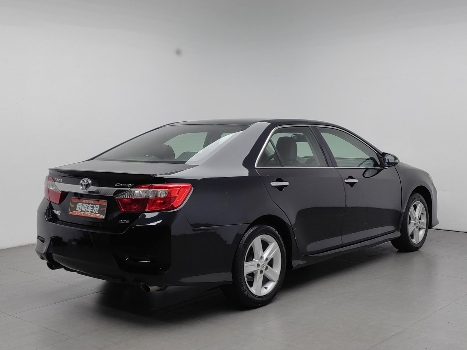 Used Toyota Camry 2012 2.0 AT