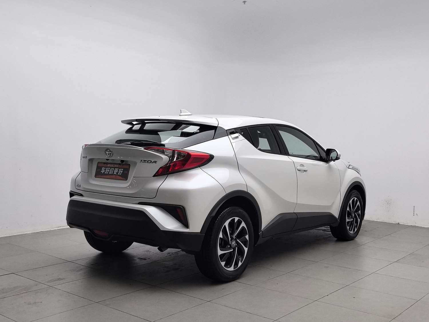 Used Toyota C-HR 2020 2.0 AT