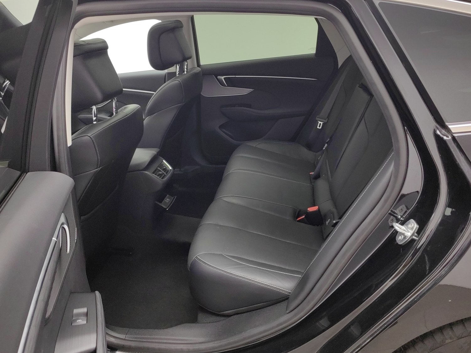 Used Buick LaCrosse 2023 2.0 AT