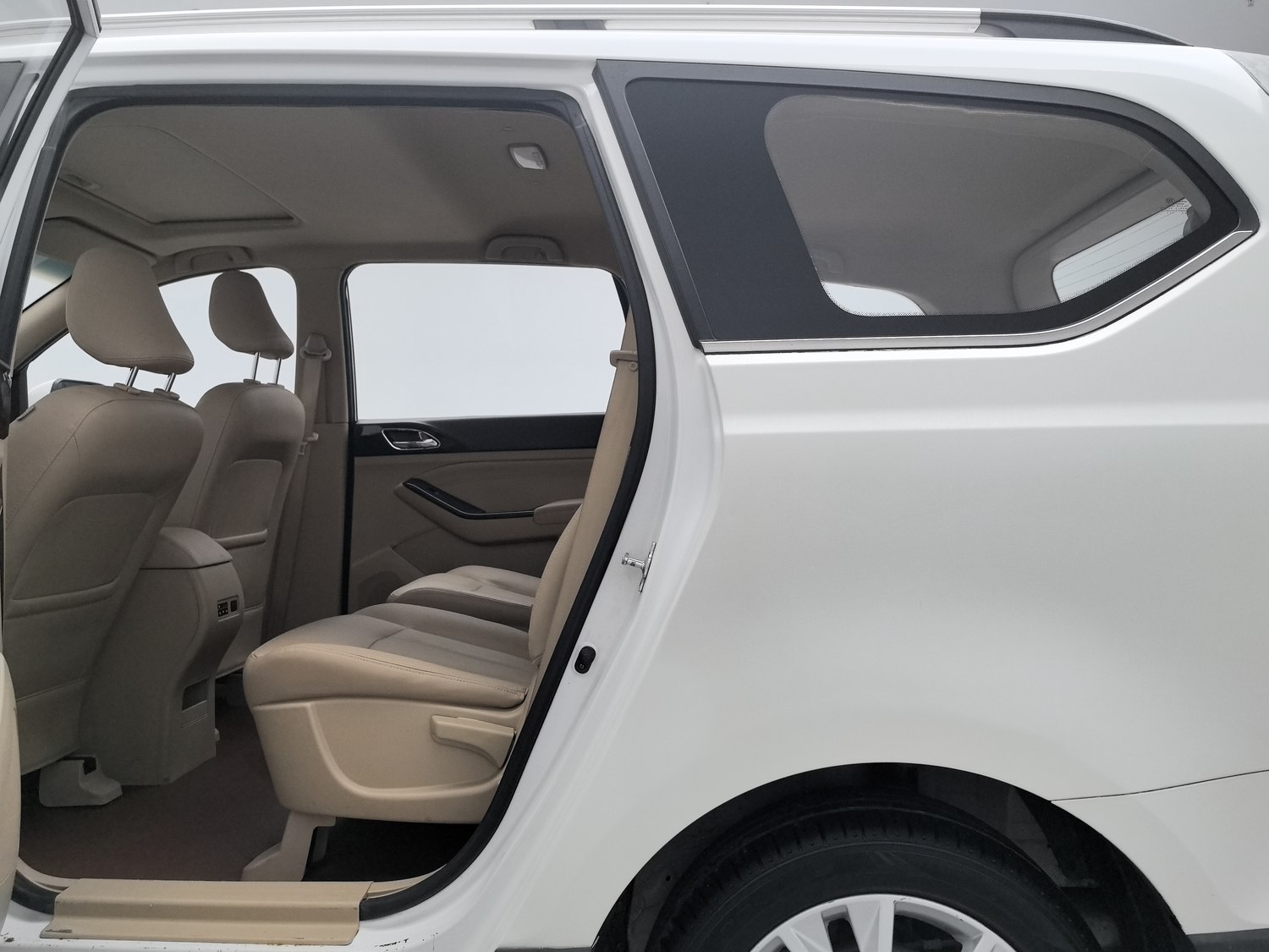 Used Baojun 730 2014 1.5 MT