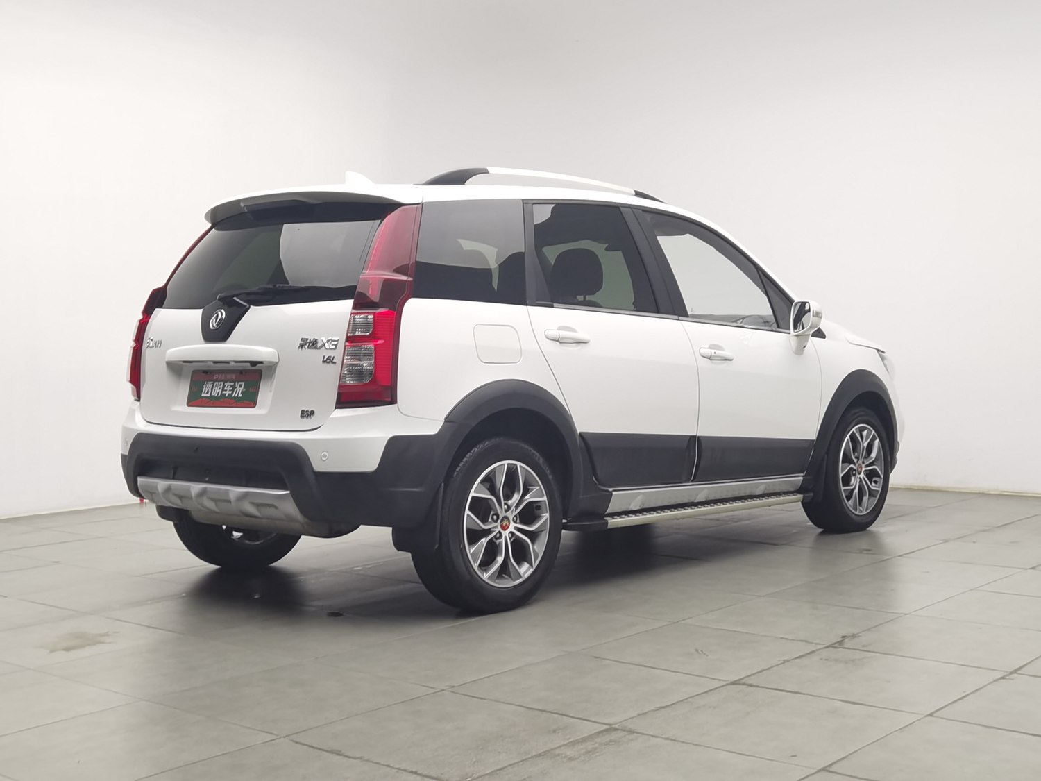 Used Dongfeng Forthing Jingyi X5 2016 1.6 MT