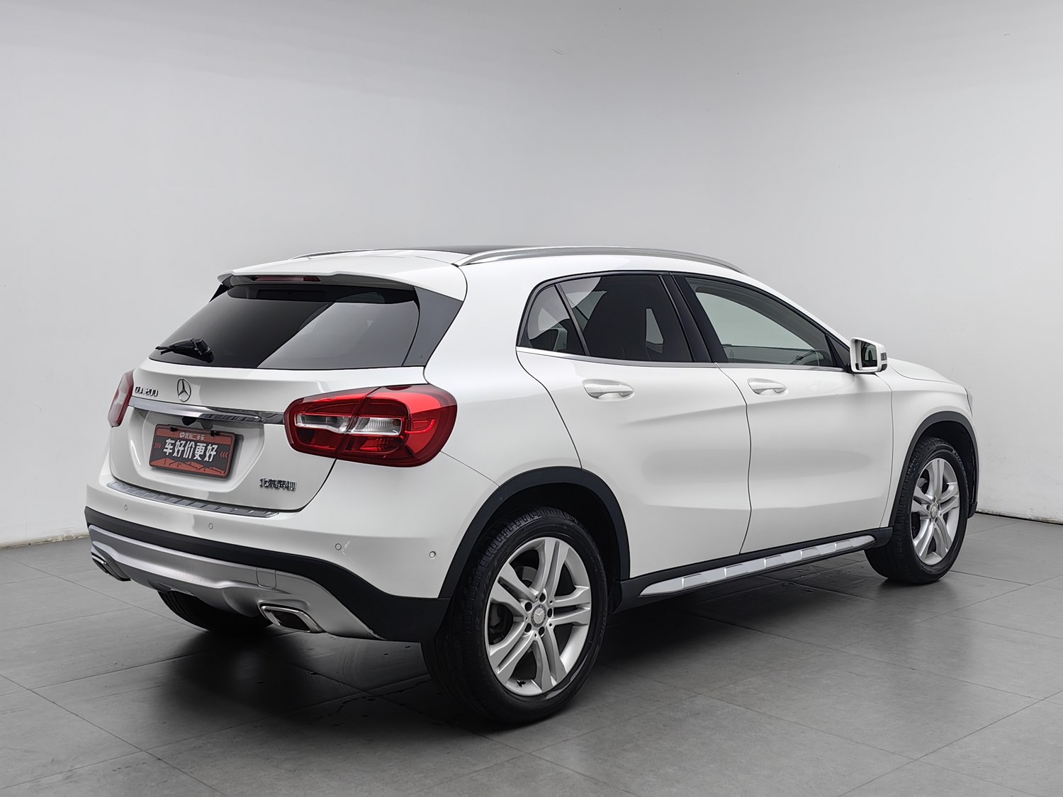 Used Mercedes-Benz GLA 2016 1.6 AT
