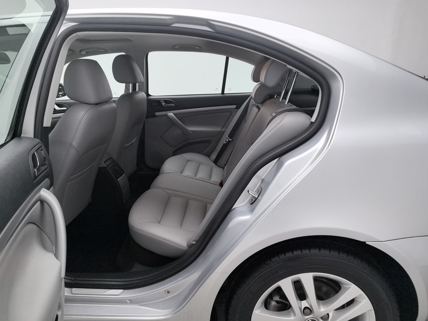 Used Skoda Octavia 2014 1.6 AT