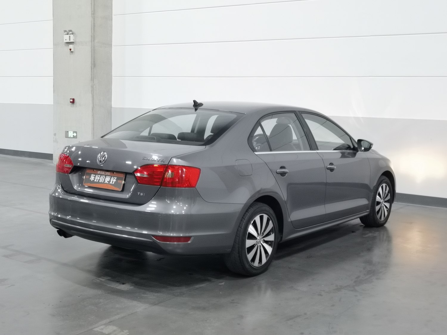 Used Volkswagen Sagitar 2014 1.4 AT