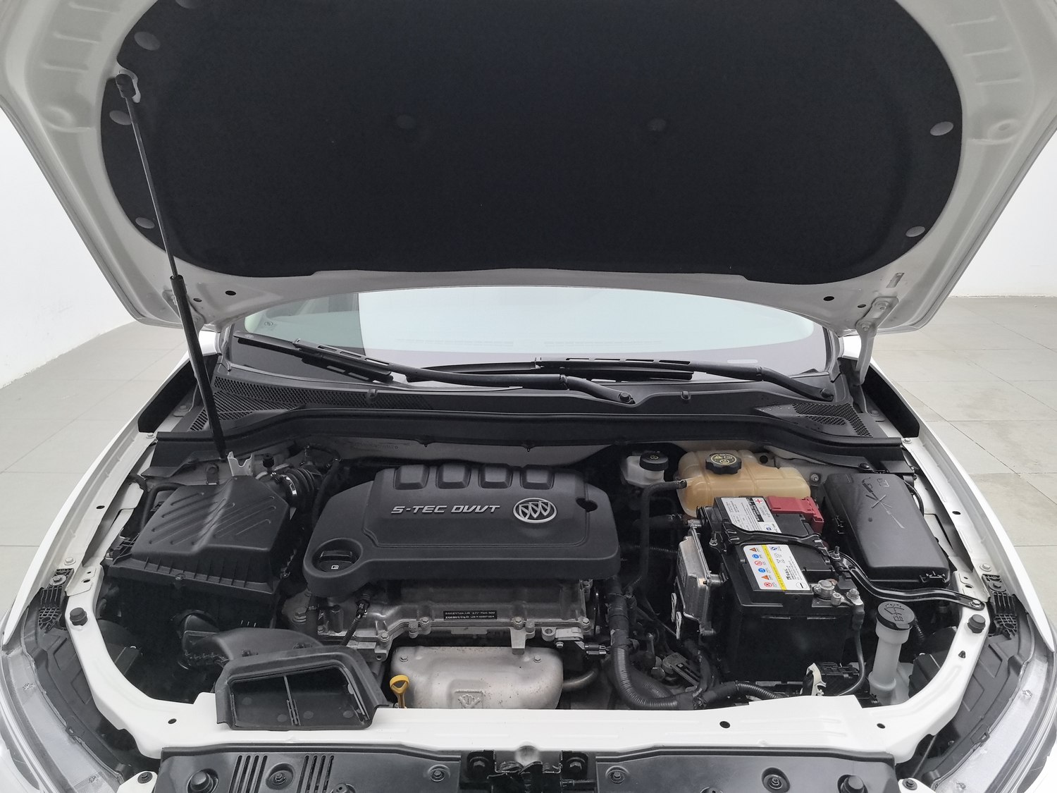 Used Buick Excelle 2016 1.5 MT