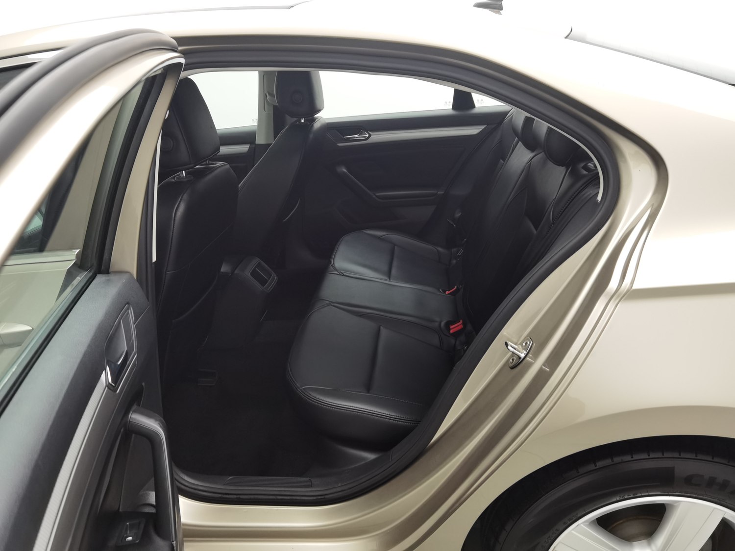 Used Volkswagen Lamando 2017 1.4 AT