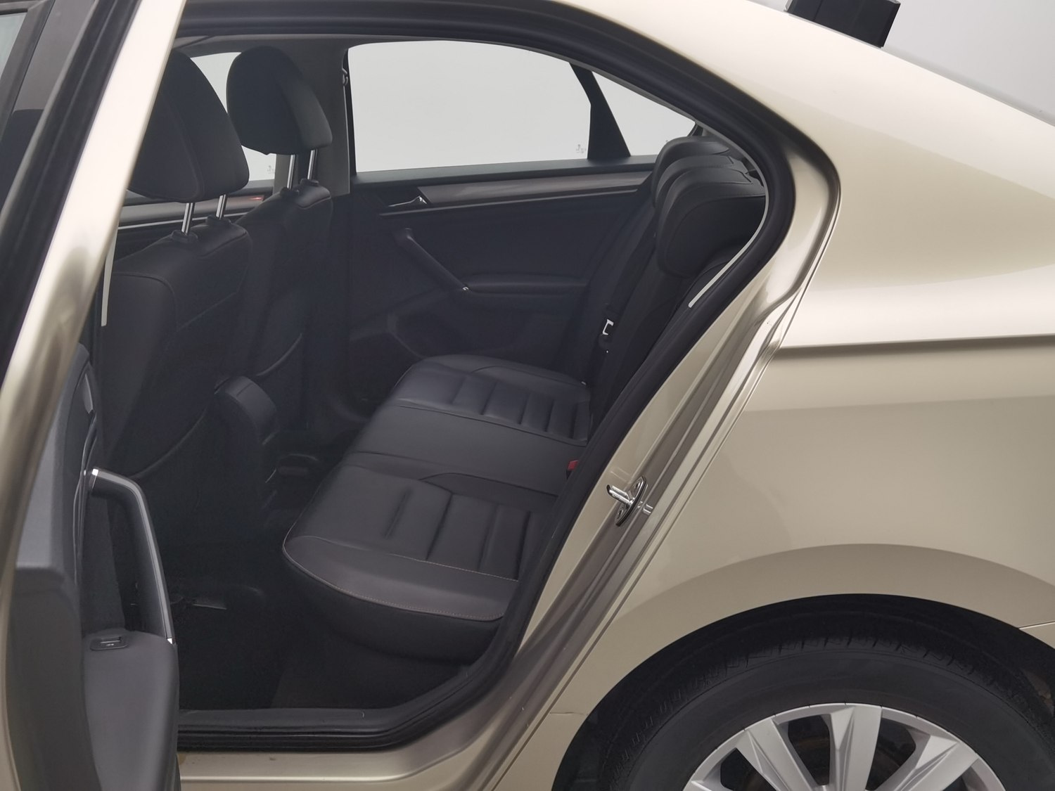 Used Volkswagen Bora 2016 1.6 MT