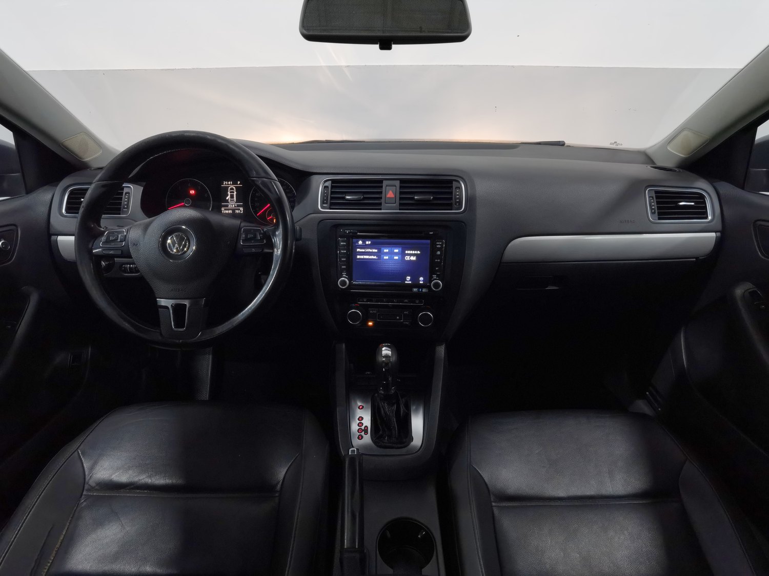 Used Volkswagen Sagitar 2014 1.4 AT