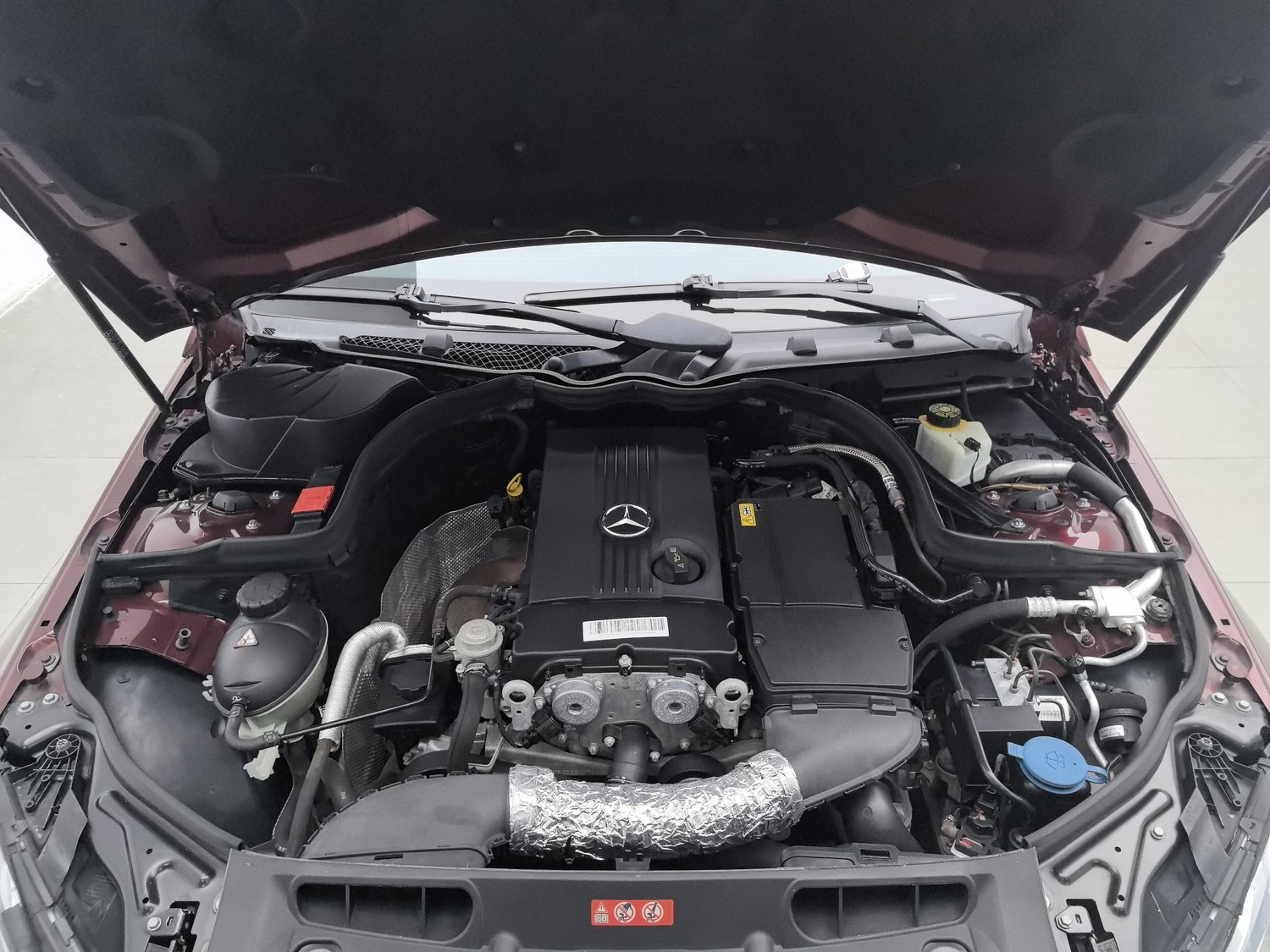 Used Mercedes-Benz C-Class 2011 1.6 AT