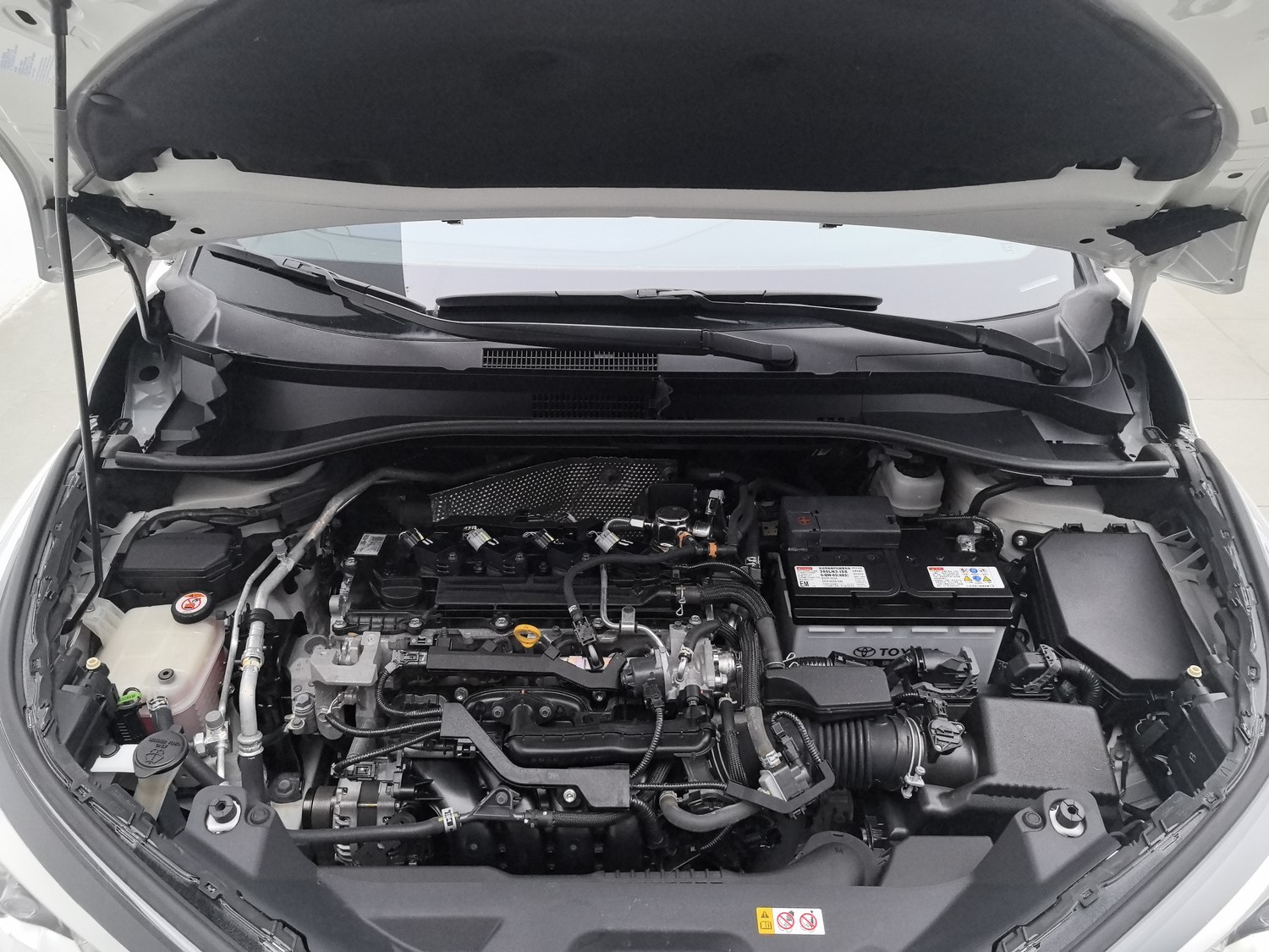 Used Toyota C-HR 2020 2.0 AT