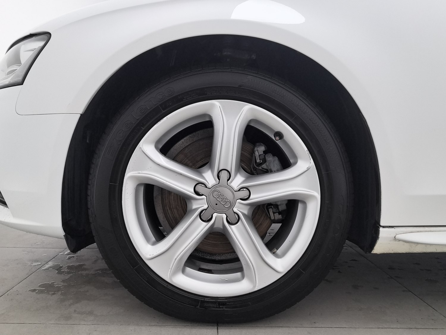 Used Audi A4L 2015 2.0 AT