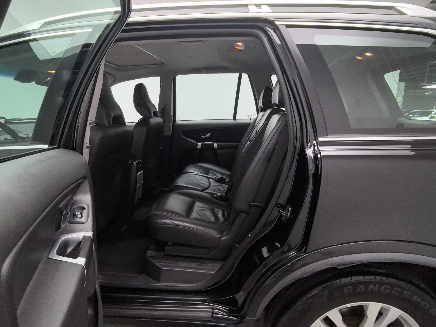 Used Volvo XC90 2013 2.5 AT