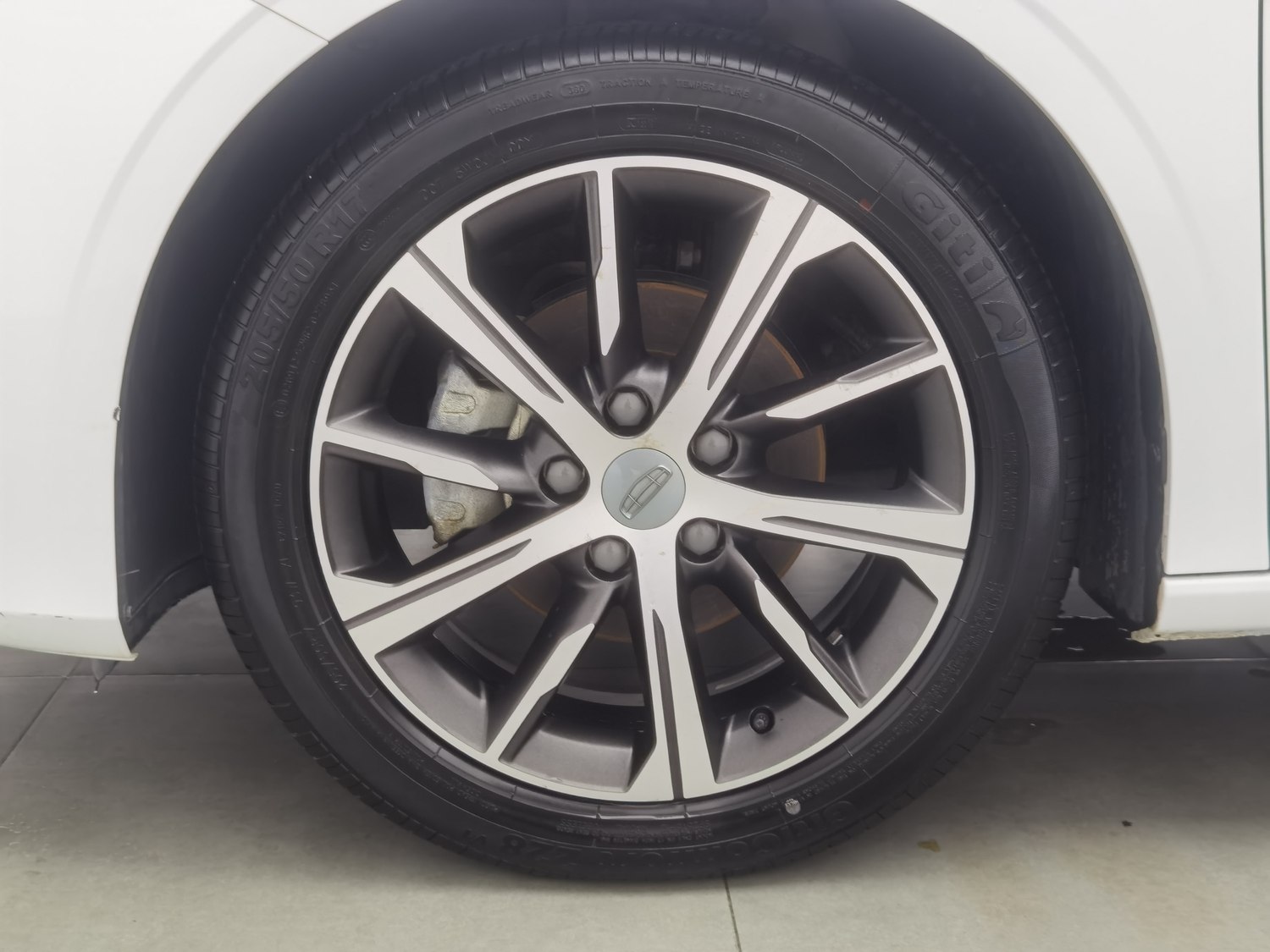 Used Geely Emgrand 2022 1.5 AT