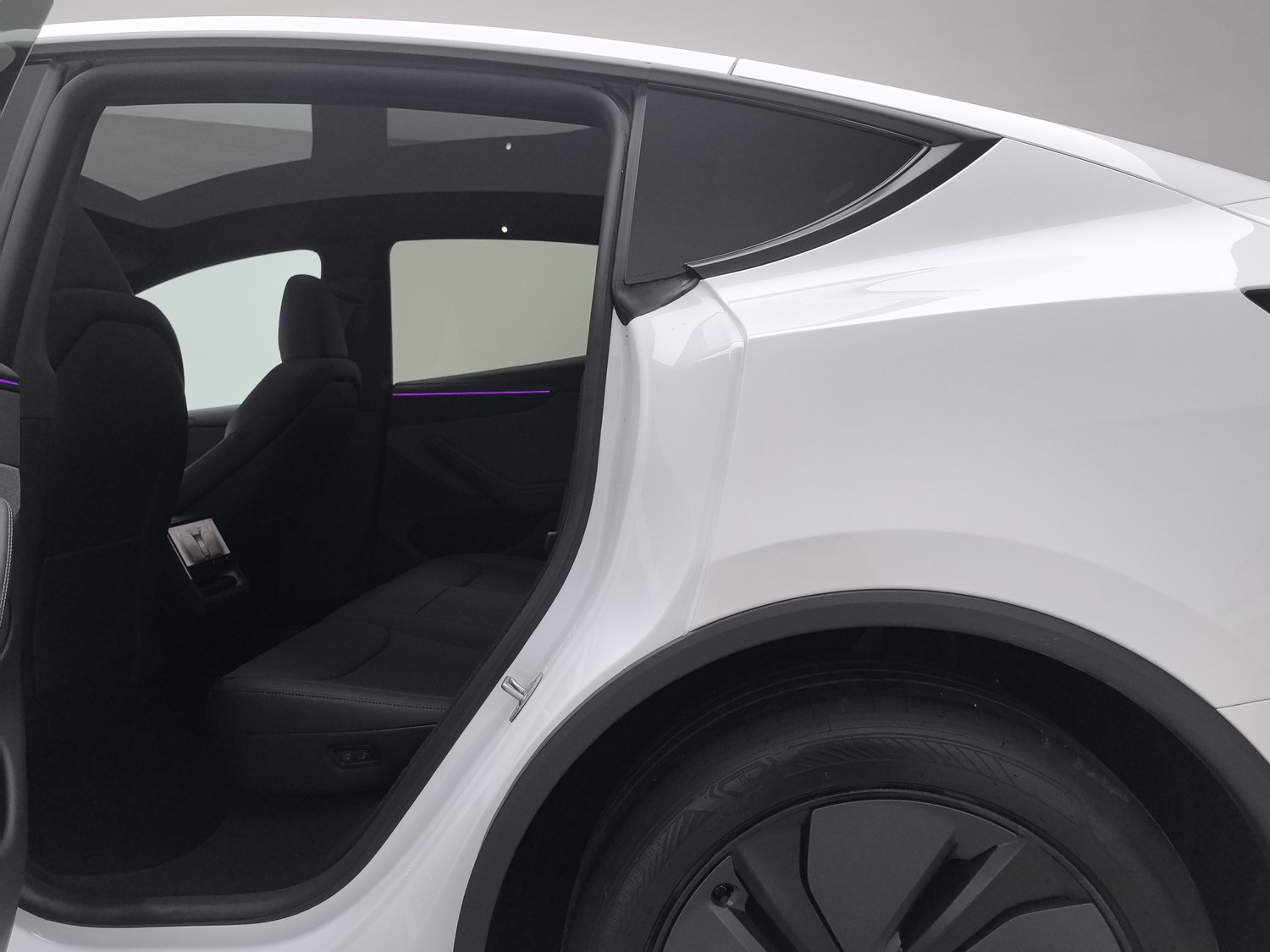 Used Tesla Model Y 2026