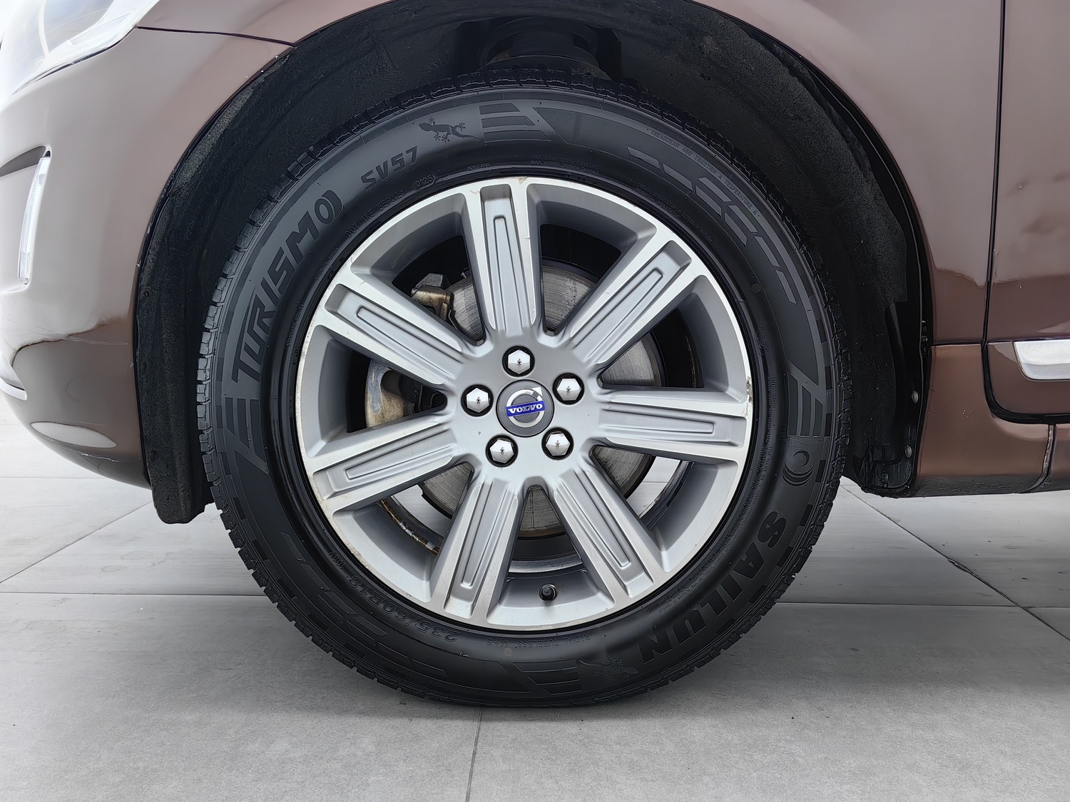 Used Volvo XC60 2016 2.0 AT