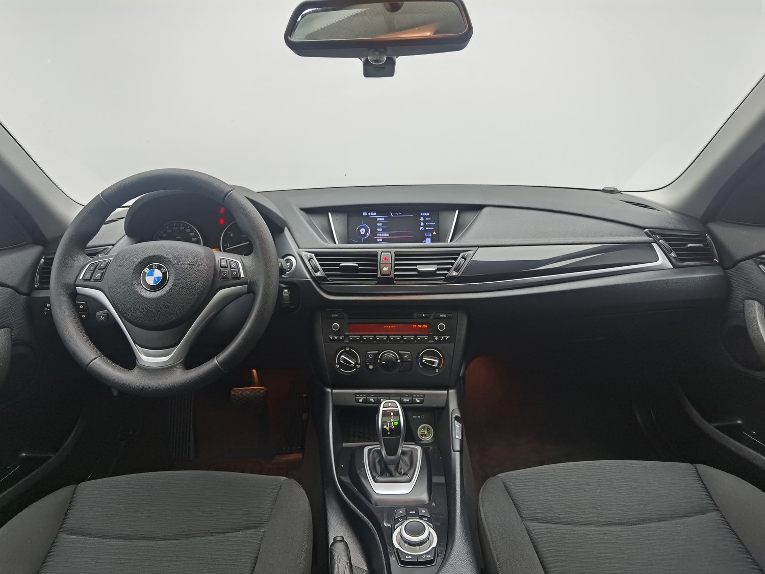 Used BMW X1 2015 2.0 AT