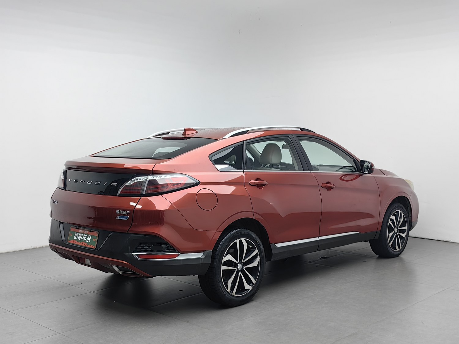 Used Venucia T90 2017 2.0 AT