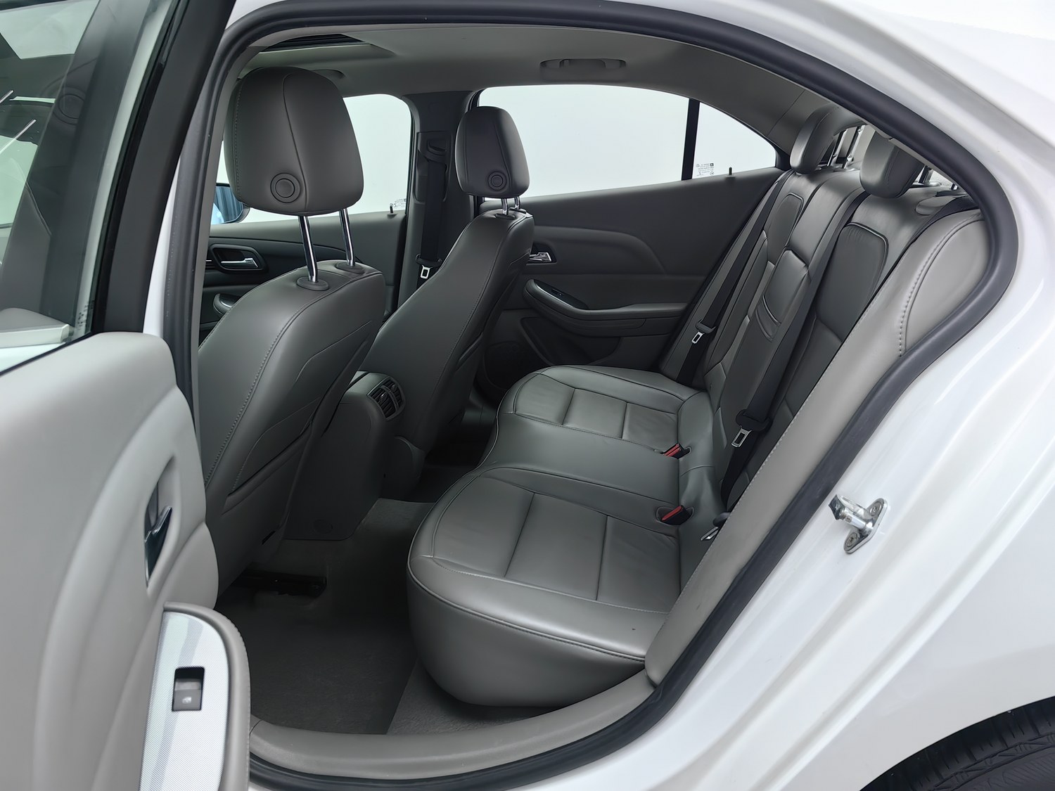 Used Chevrolet Malibu 2014 2.0 AT