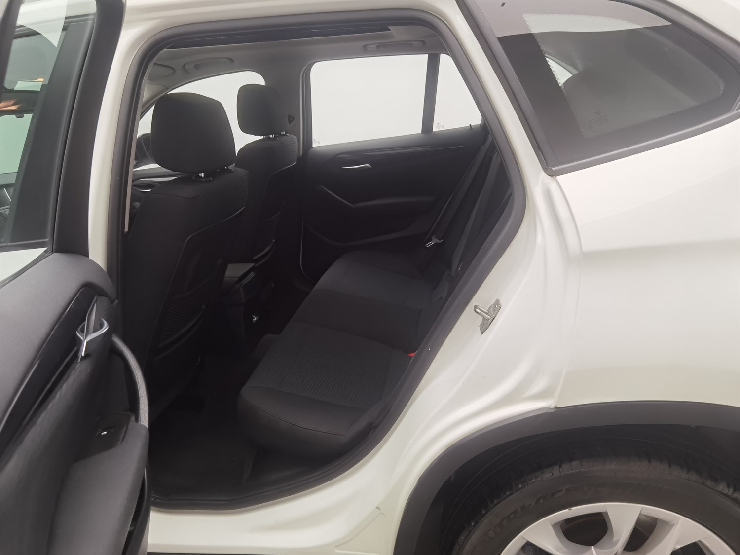 Used BMW X1 2015 2.0 AT