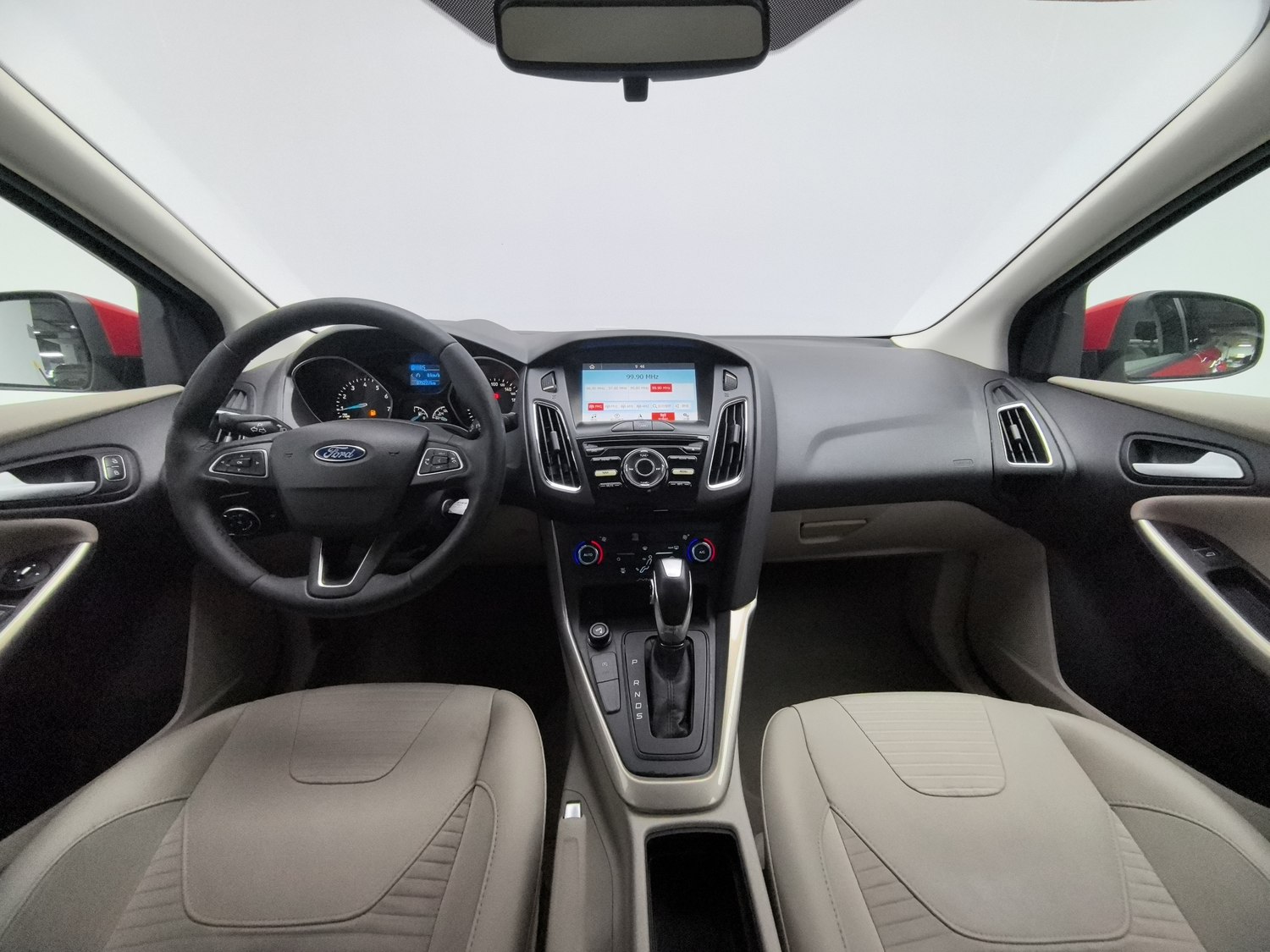 Used Ford Focus 2015 1.0 AT
