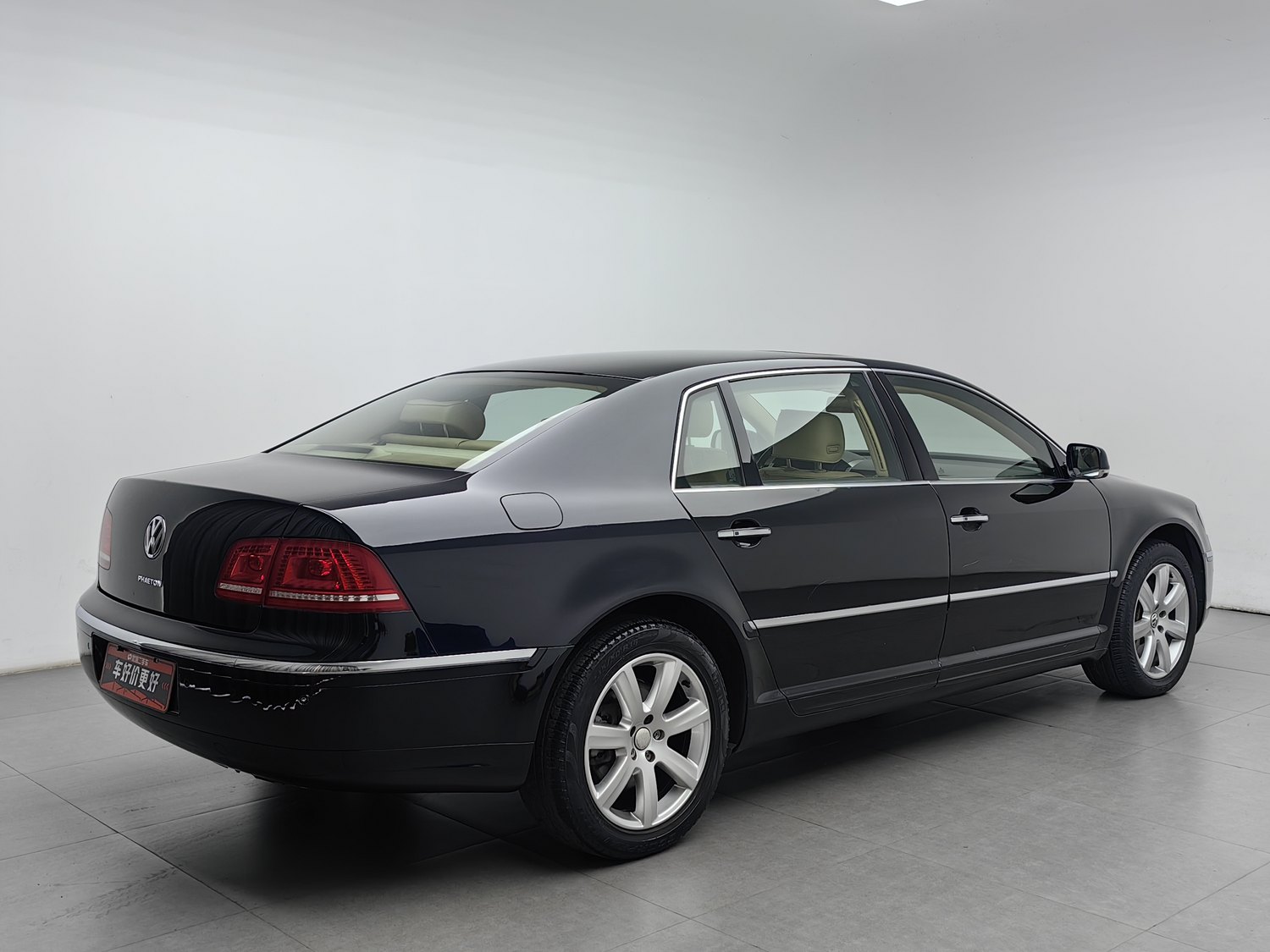 Used Volkswagen Phaeton (Imported) 2011 3.6 AT