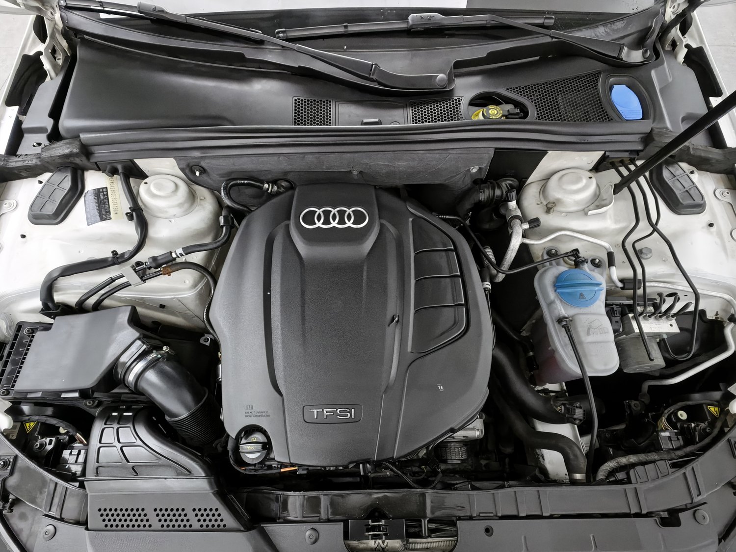 Used Audi A4L 2015 2.0 AT