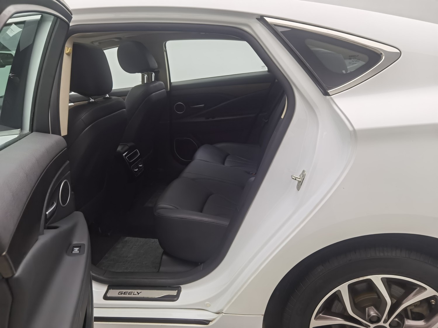 Used Geely Borui 2017 1.8 AT