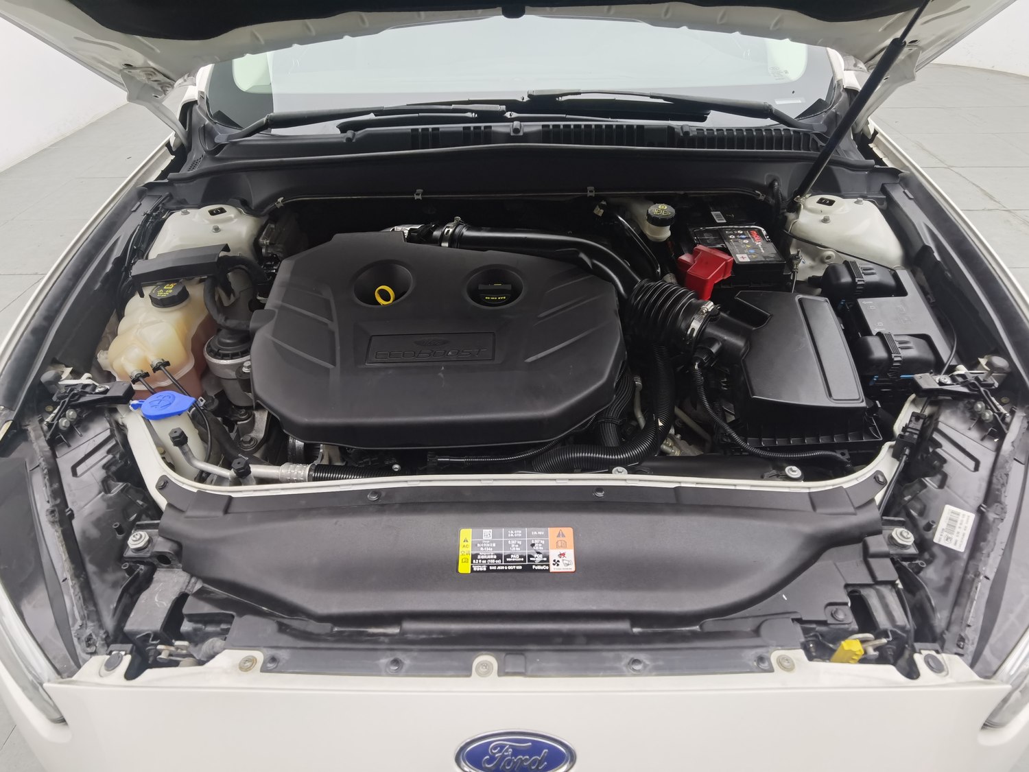 Used Ford Mondeo 2013 2.0 AT