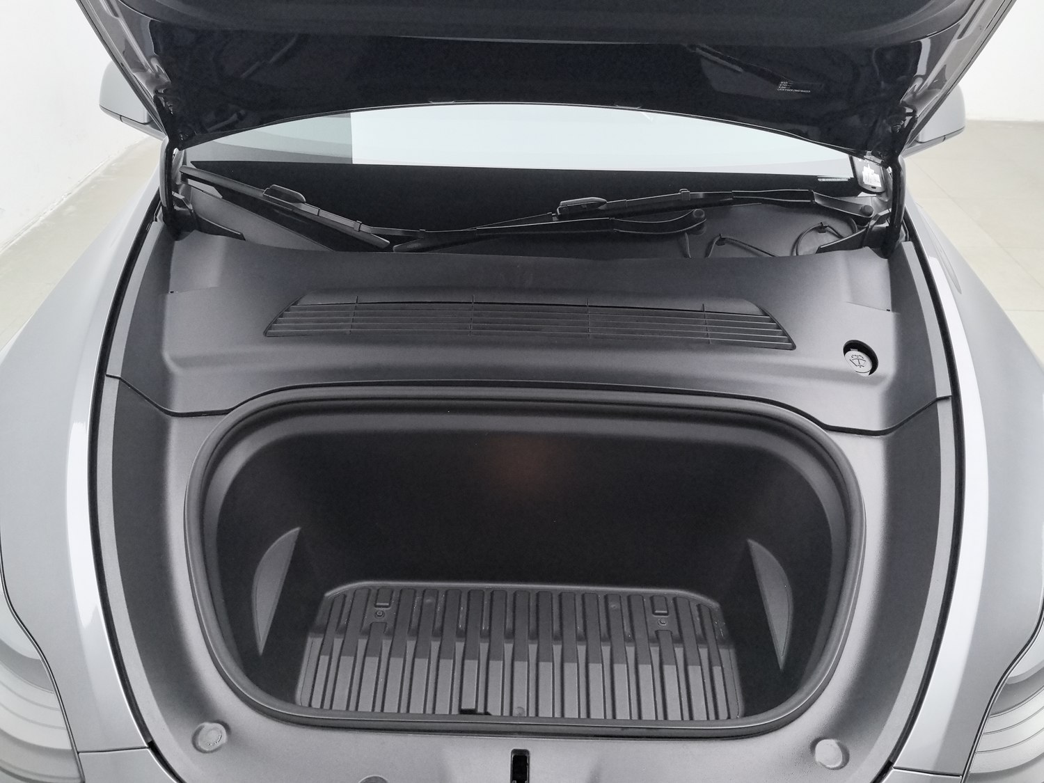 Used Tesla Model Y 2021
