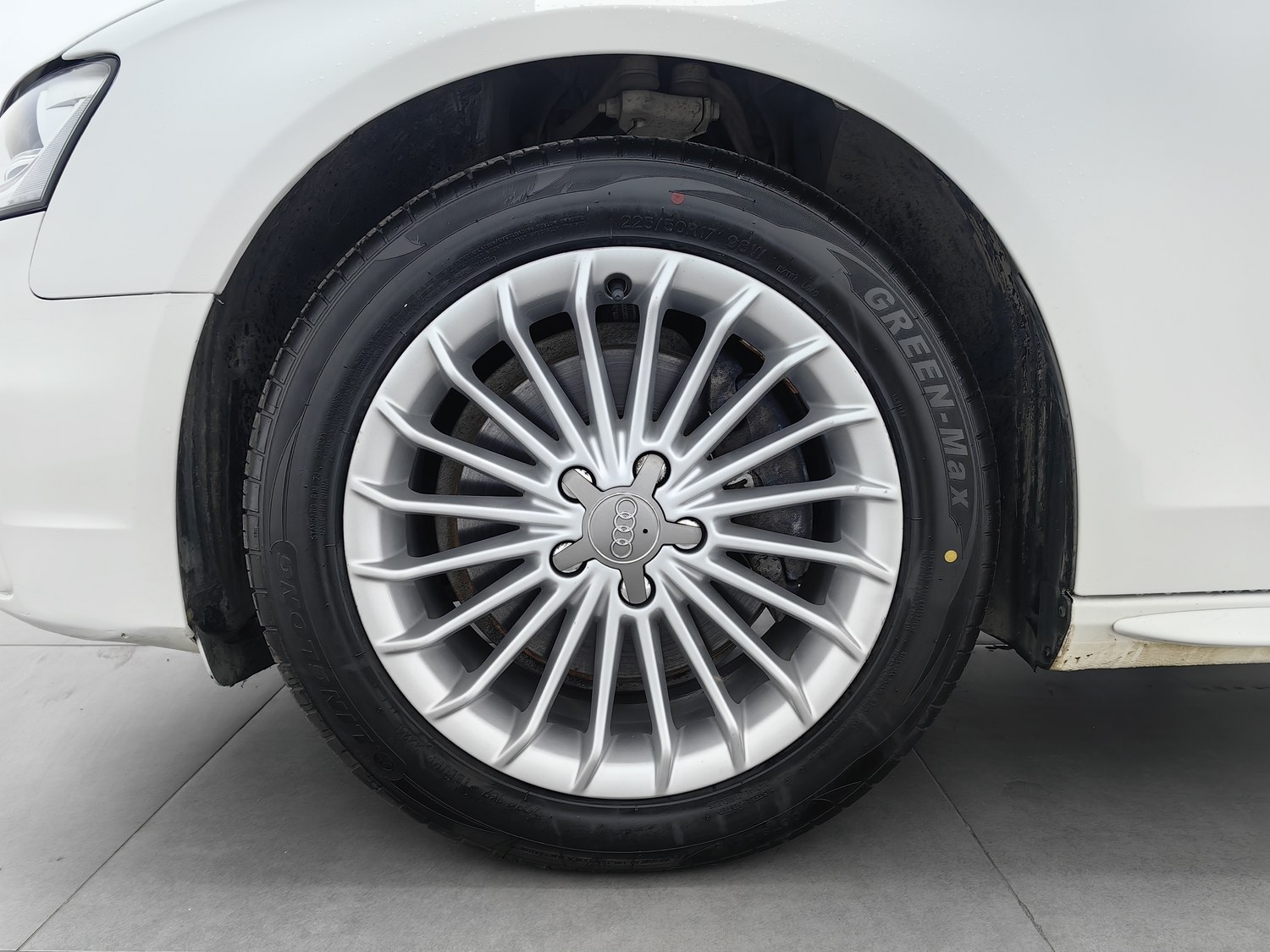 Used Audi A4L 2015 2.0 AT