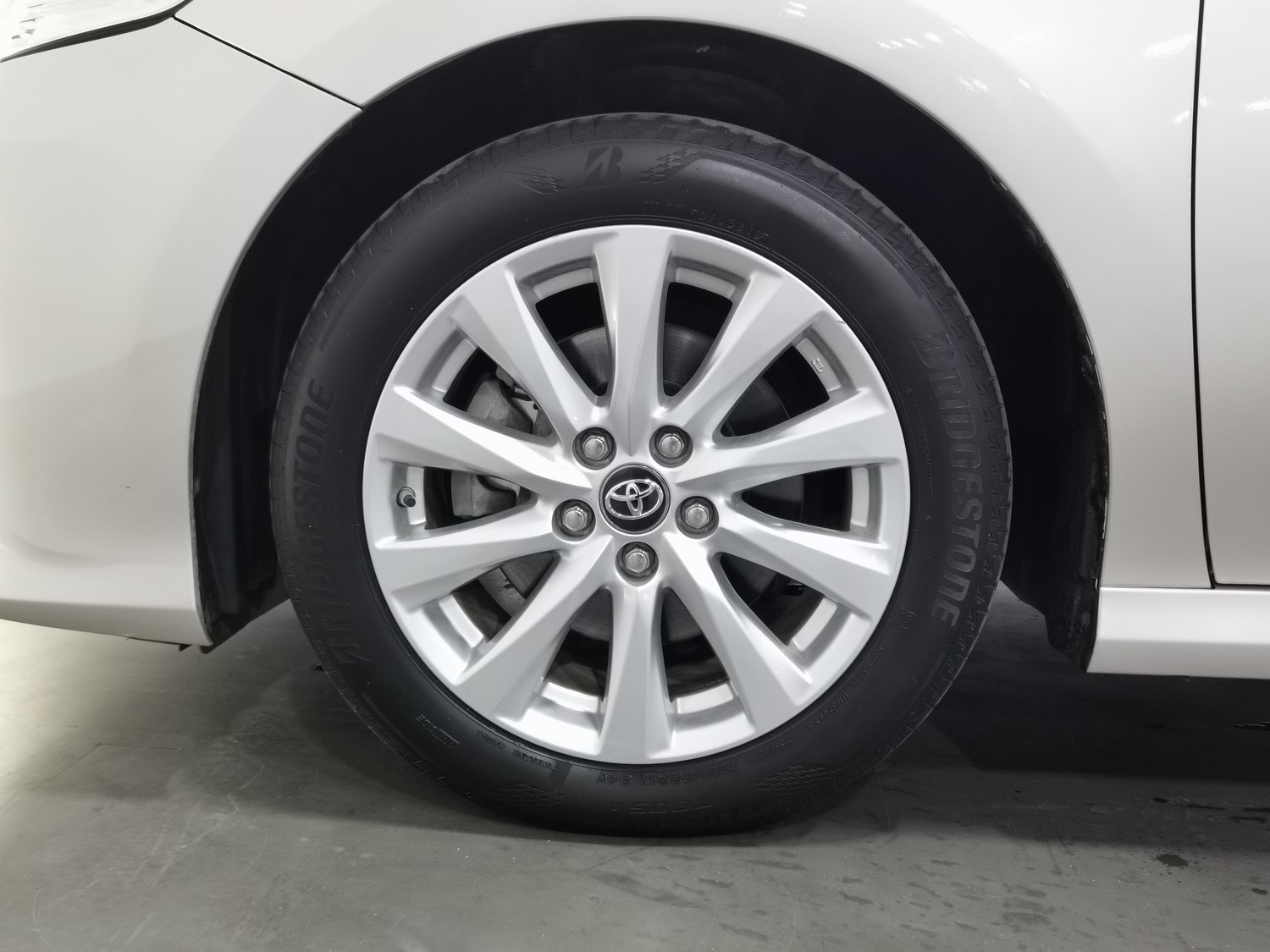 Used Toyota Camry 2018 2.0 AT