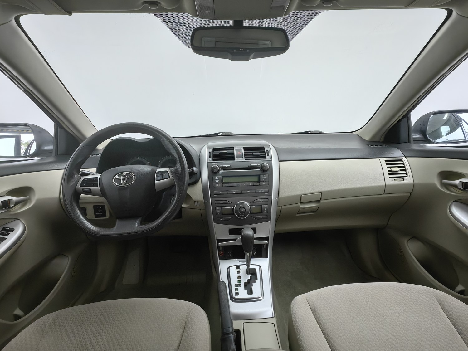 Used Toyota Corolla 2011 1.6 AT