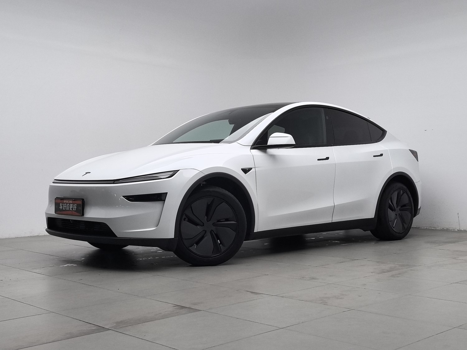 Used Tesla Model Y 2026