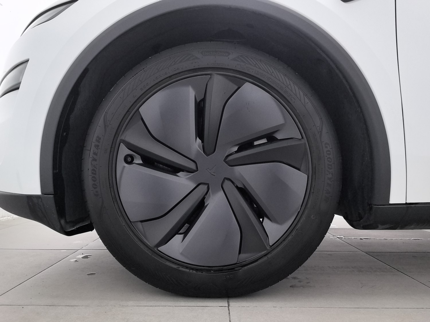 Used Tesla Model Y 2026