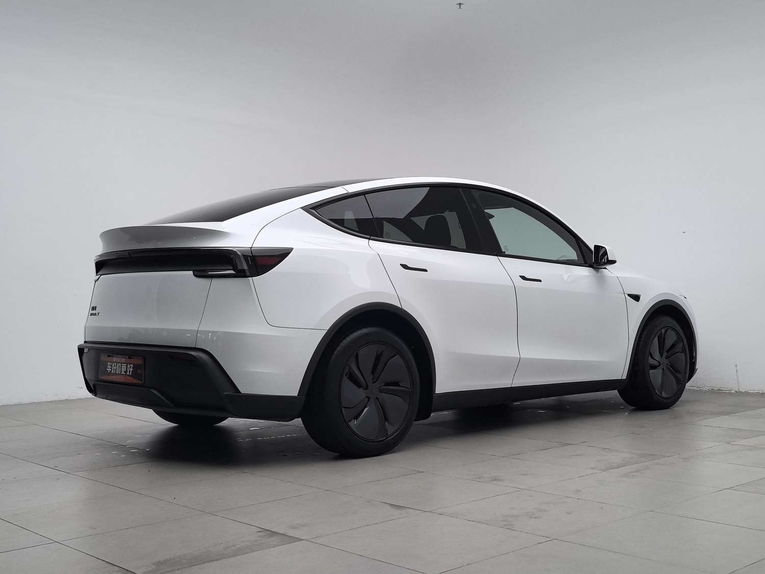 Used Tesla Model Y 2026