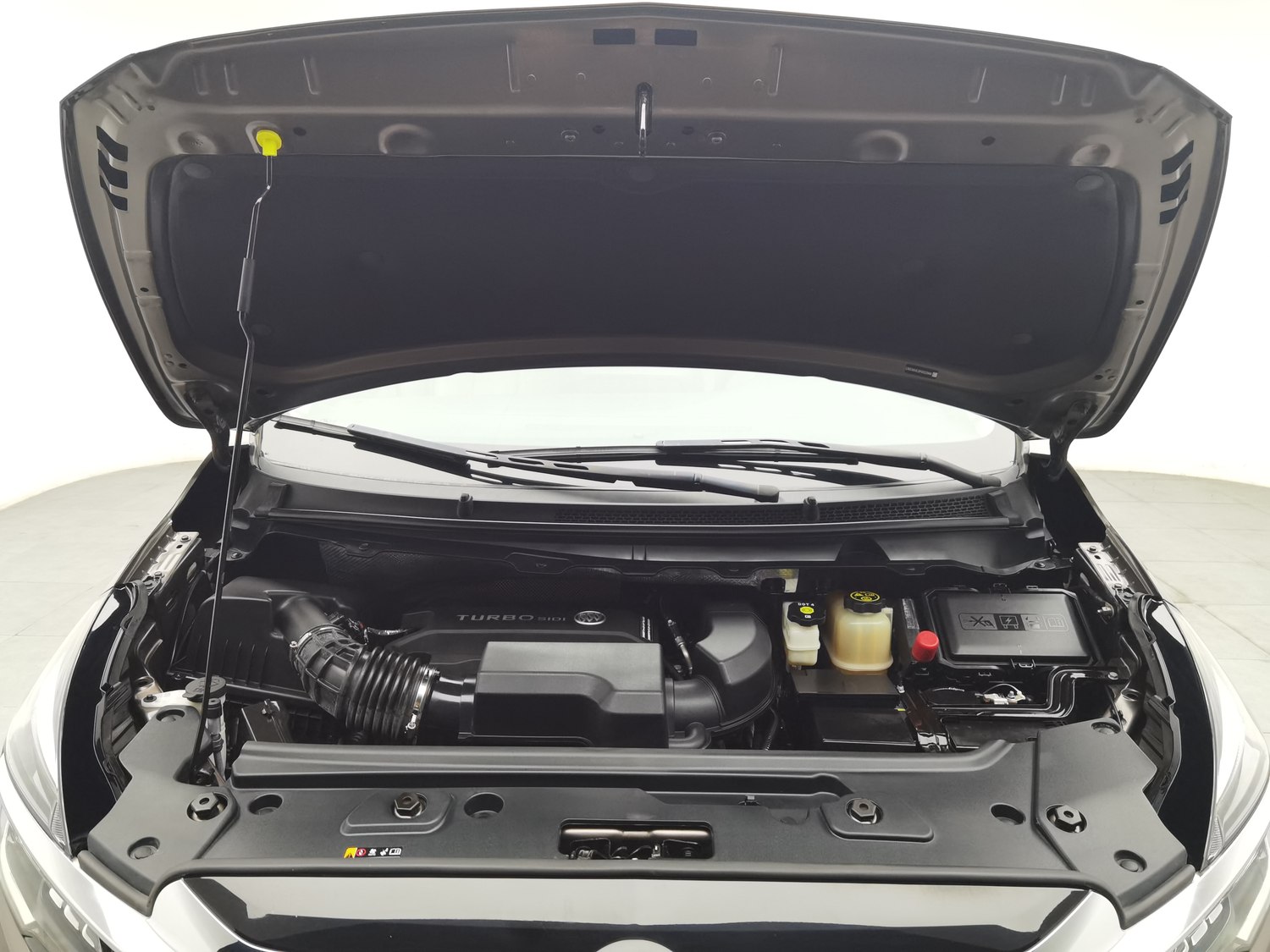 Used Buick GL8 2023 2.0 AT