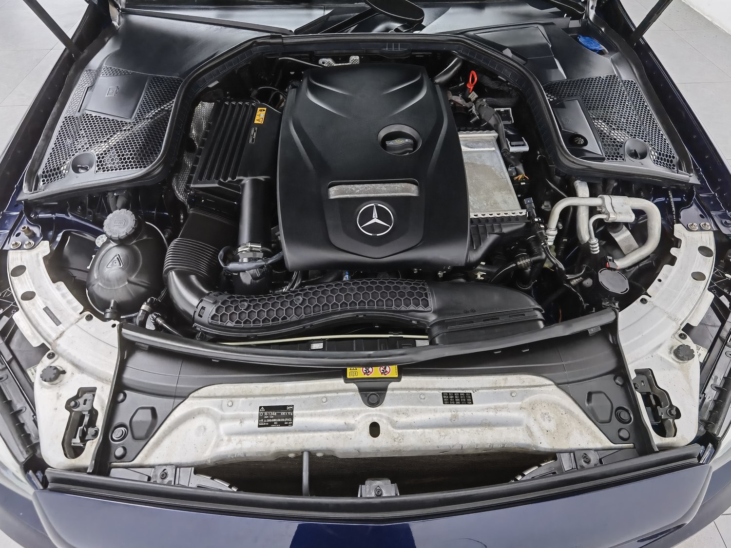 Used Mercedes-Benz C-Class 2019 1.6 AT