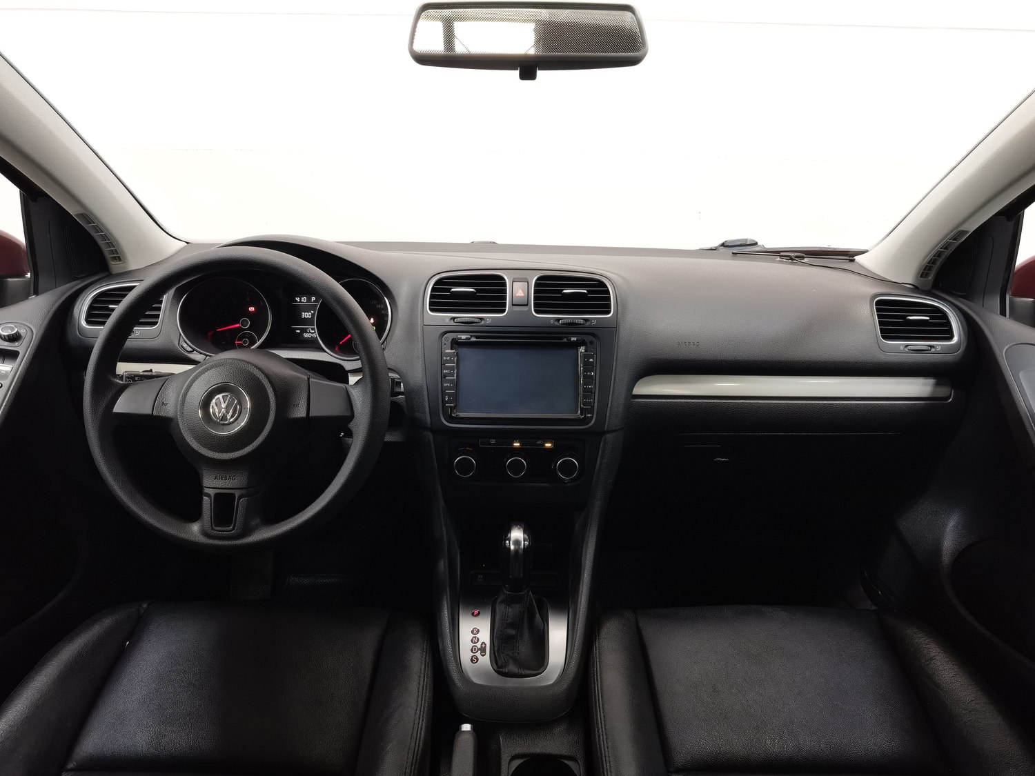 Used Volkswagen Golf 2012 1.6 AT