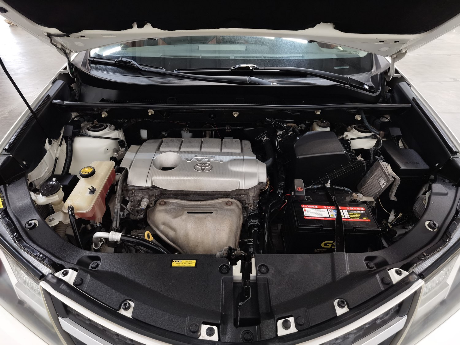 Used Toyota RAV4 2013 2.5 AT